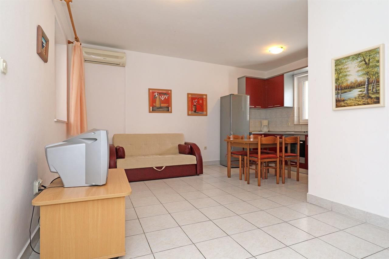 Apartma Karolina