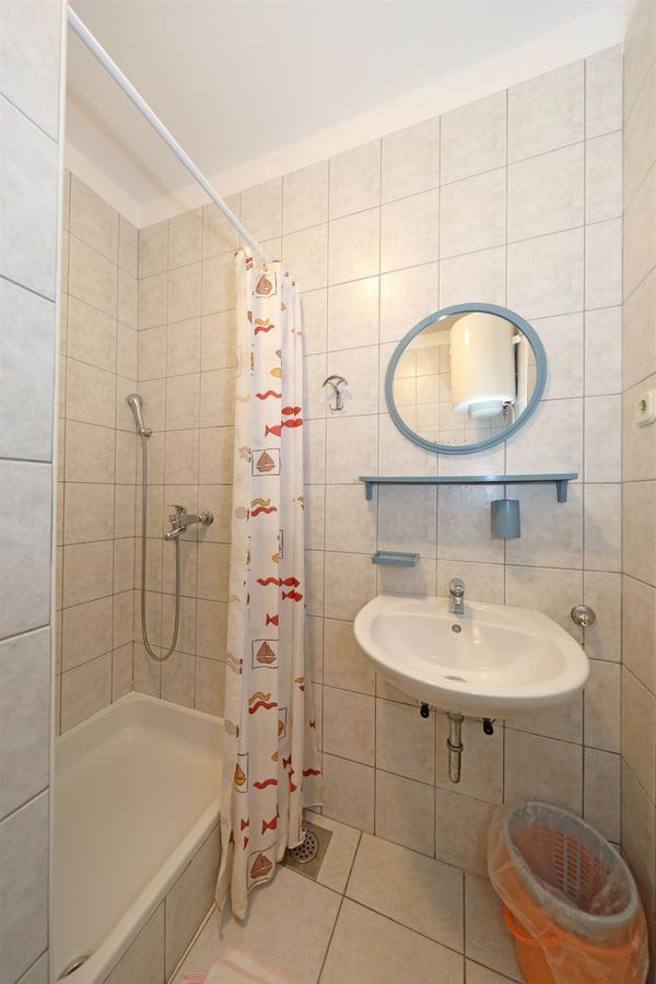 Karolina Apartma Novalja